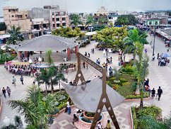 Zentralpark "Algarrobo" von
                            Huaquillas