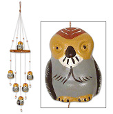 Keramik-Kunsthandwerk aus Ayacucho:
                                Eulen-Mobile, eine Eule