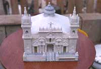 Artesan�a in Ayacucho aus
                            "Huamanga-Stein" ("piedra de
                            Huamanga": Kirche