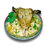 Ayacuchanisches Gericht: Kopfsuppe (Caldo de
                      cabeza)
