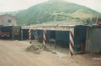 En la V�a de los Libertadores, hostal /
                      hospedaje Vallejo