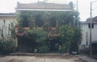 Plaza Santa Ana, la casa de la familia
                          Gallardo, artesano