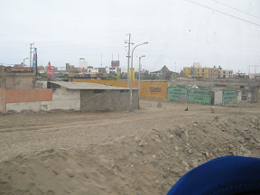 Panamericana Sur, lugar con calles en
                          tierra