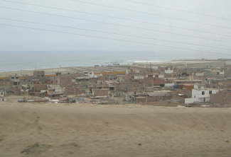 Panamericana Sur, lugar con playa y mar
                          01