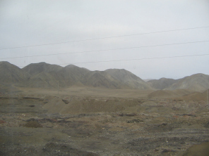 Panamericana Sur, cerros de desierto 01