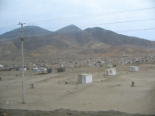 Viaje de Lima a Chilca:
                                    desierto ocupado al lado de la
                                    Panamericana