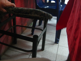 Chifa "Pekn" en Chimbote, la
                          silla est rota
