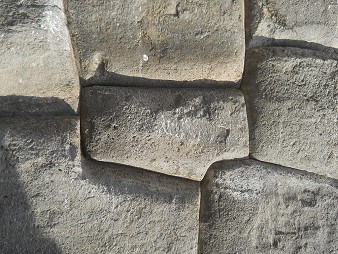 Cusco Sacsayhuamn, Mauer mit geschnittenen Steine, Detail 5