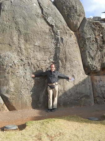 Cusco Sacsayhuam�n, giant zigzag wall, Michael Palomino at the giant stone