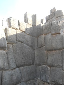 Cusco, Sacsayhuam�n, terrace 1, wall 08, inner corner area 02