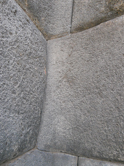 Cusco, Sacsayhuamn, erste Terrassenstufe, Mauer 08, Inneneckbereich, Detail 06, Nahaufnahme