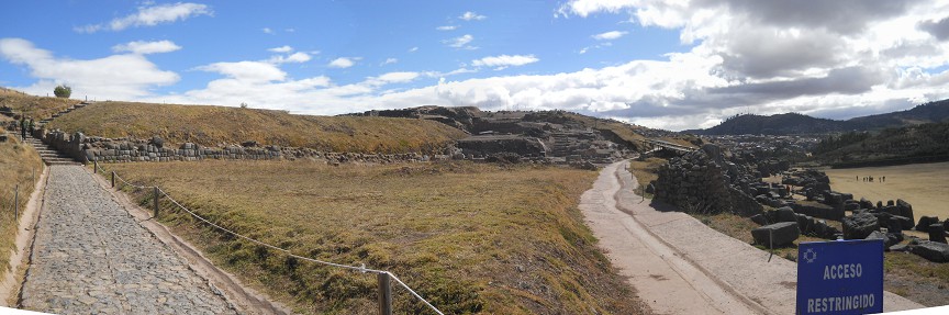 Sacsayhuam�n cuarto piso, panorama