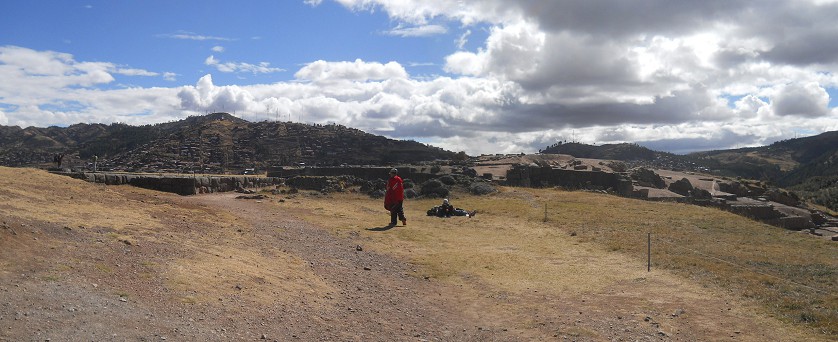 Sacsayhuam�n (Cusco), quinto piso, vista a fundamentos, panorama