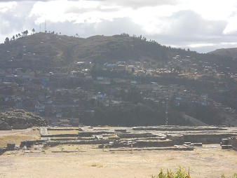 Sacsayhuam�n (Cusco), terrace 4, groundwork  13