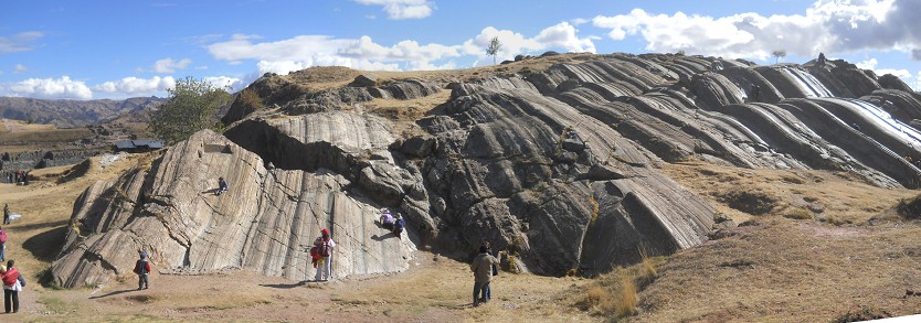 Sacsayhuam�n (Cusco), toboganes 3 a 5