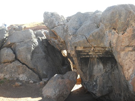 Sacsayhuamn (Cusco), big quarry, the rock with the stairs and the throne overthrown turned over upside down