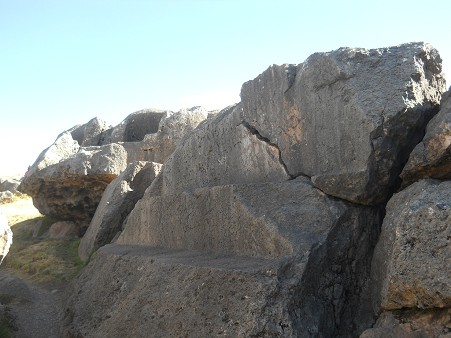 Sacsayhuam�n (Cusco), grosser Steinbruch, grosser Thron in Stein gehauen 03