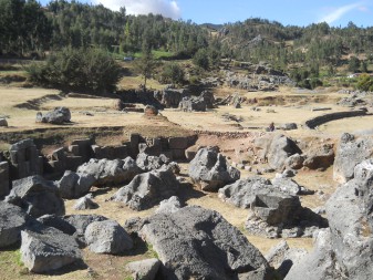 Cusco Sacsayhuam�n 10, campo ca�tico parte 2