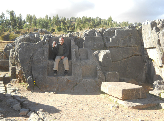 Cusco Sacsayhuam�n: The throne wall in the amphitheater, Michael Palomino greeting from the big throne in the throne wall