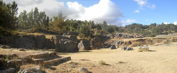 Cusco Sacsayhuam�n, Bereich mit Gigasteinen und Thronen, Panorama