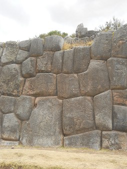 Cusco Sacsayhuam�n, muros de la salida, primer plano 03