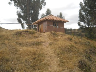 Ankunft bei der "Zone X" (Laco, Mondtempel), die Sicht auf das W�rterh�uschen - Nahaufnahme