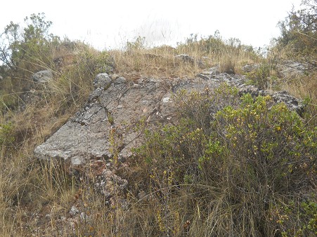 Cusco Sacsayhuam�n 14: Zone X (Laq'o, Laco, Moon Temple), cut giant stone with curvy cut