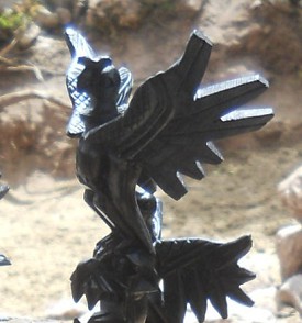 Handicraft
                    workshop in Cusco Sacsayhuam�n: black figurines 04,
                    another eagle