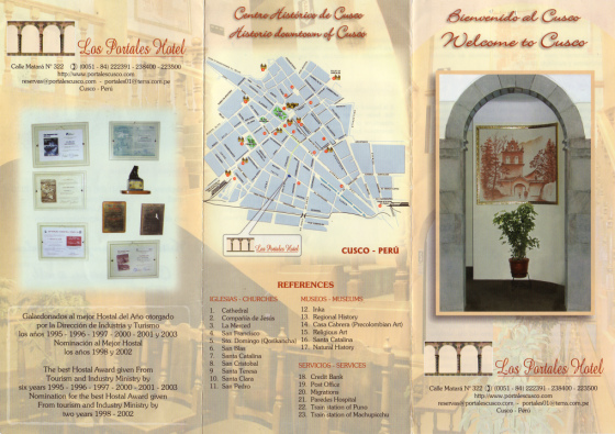 Prospekt vom Hotel Los Portales 01,
                        Fotos und Karte