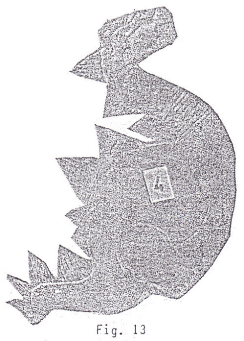 Piedra grabada con la cría de
estegosaurios Piedra grabada con la cría de
estegosaurios