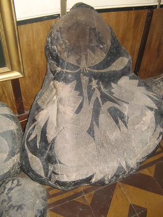 The wise men with star's powder and
                            with the moon 02