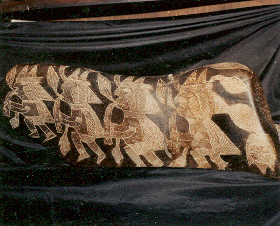 Wise men in a row
                          as musicians