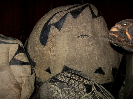 Dinosaur (Stegosaurus-Brontosaurus)
                            with a human eye on it's belly 01