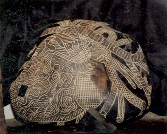 Big enlargement
                            of the heart on a complete stone