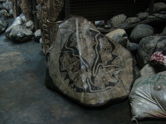 World map with the continents on one
                          single stone