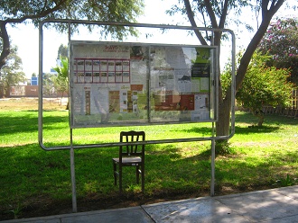 Anschlagbrett mit weiteren Angaben