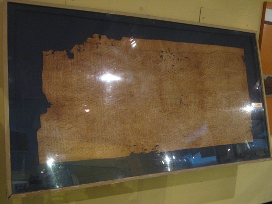 Weberei der Paracas-Kultur 02