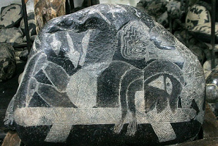 Ausserhalb des
                                Kopfes wird das Hirn repariert