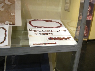 Eine weitere Saumtechnik der Nasca-Kultur