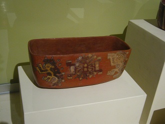 Backform mit G�tterfiguren drauf