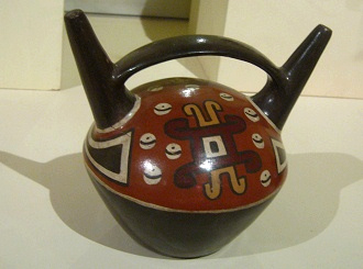 Keramikflasche mit dem Design der
                              Webtechnik, Nahaufnahme