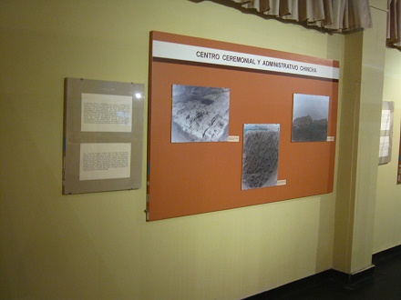 Grosse Tafel mit dem Thema des religi�sen
                        Zentrums f�r Zeremonien