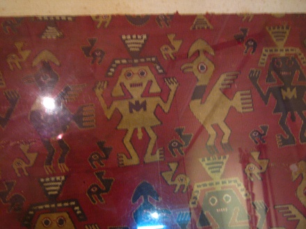 Tela 01 de la cultura Chincha,
                                    detalle 01