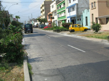 Avenida Husares de Junn, imagen de la
                        calle