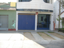 Avenida Urtuaga, Hotel / Hostal, Eingang