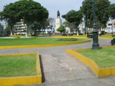 Parque Caceres, entrada del noroeste