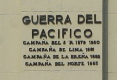 Caceres-Denkmal am
Caceres-Platz, Gedenktext Caceres-Denkmal am Caceres-Platz,
Gedenktext