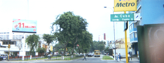 Kreuzung Avenida Cuba - Avenida
                          Salaverry, Avenida Salaverry
