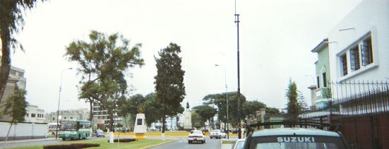 Avenida Cuba, Sicht auf Cacerespark