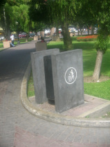 Miraflores, parque Kennedy, cubo de basura